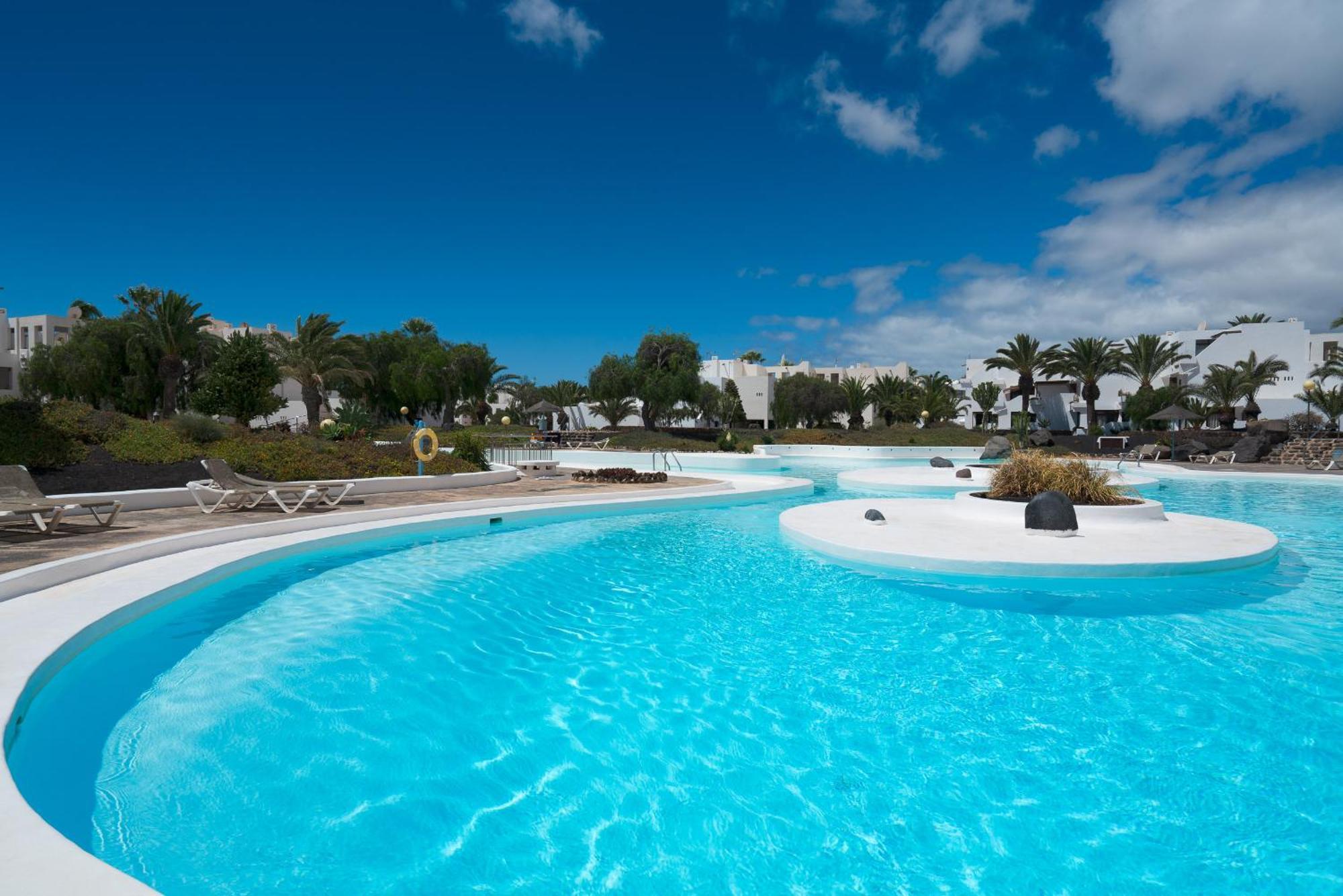 Lanzarote Beach Apartments, Casa Bruna Costa Teguise Buitenkant foto
