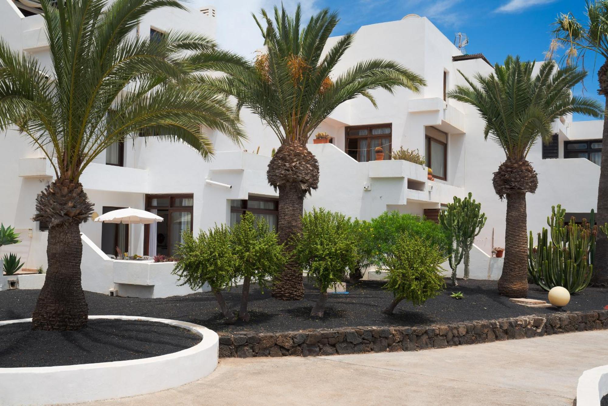 Lanzarote Beach Apartments, Casa Bruna Costa Teguise Buitenkant foto